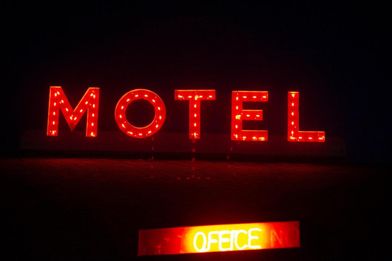 Artos Motel Harvey Dış mekan fotoğraf