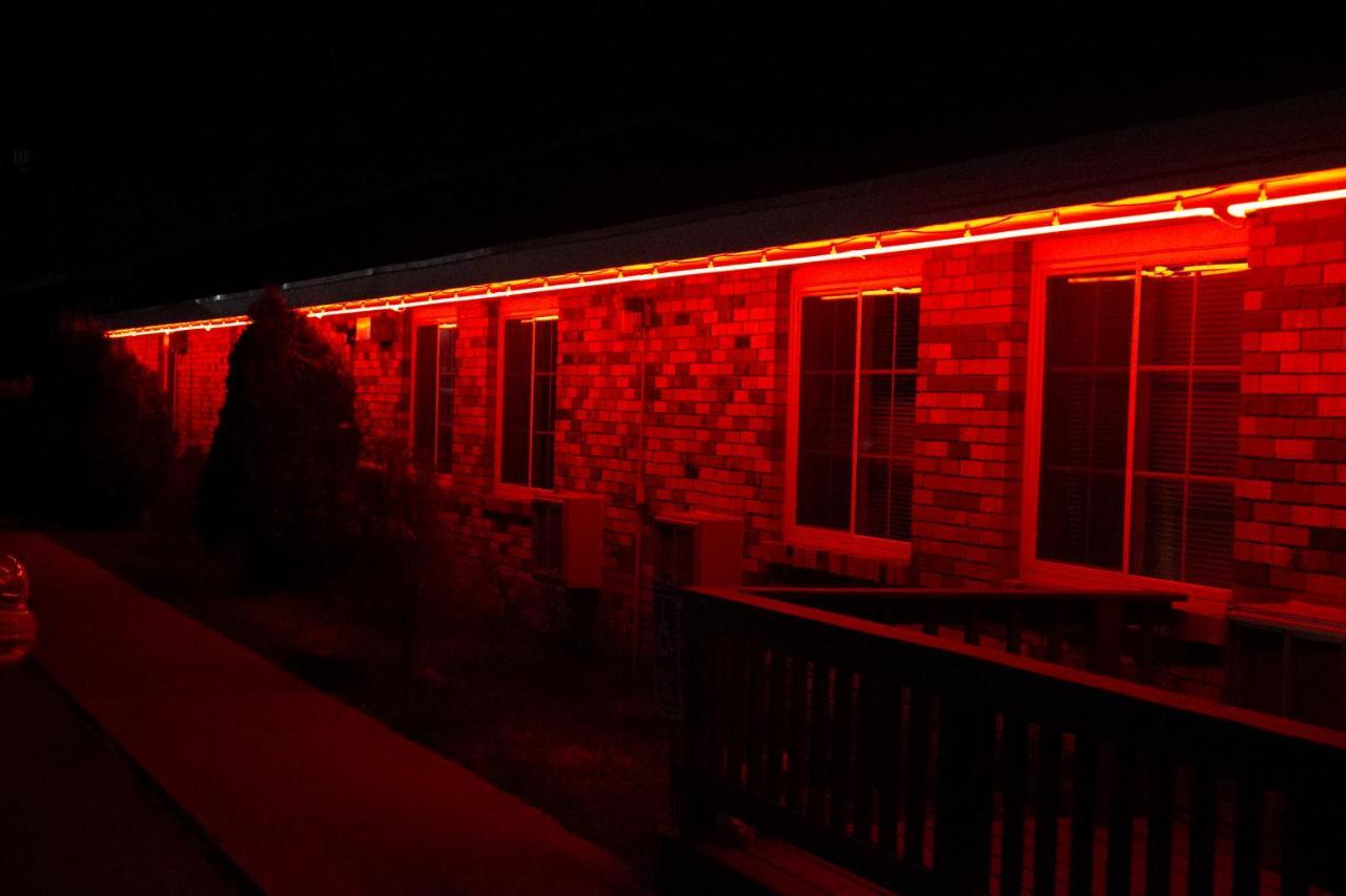 Artos Motel Harvey Dış mekan fotoğraf